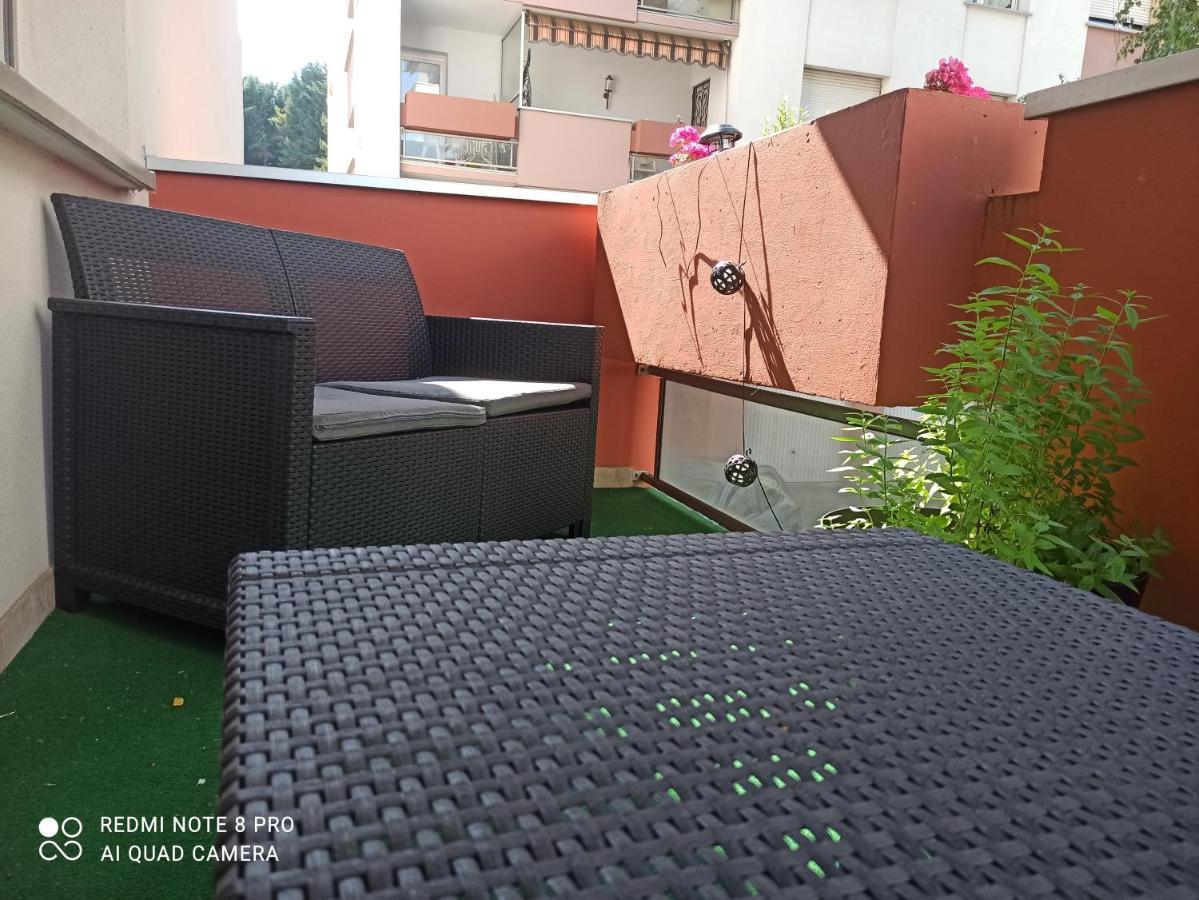Super Appartement Avec Terasse Bischheim Luaran gambar